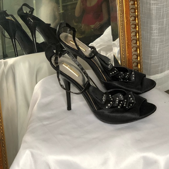 Celeste Shoes 23 Beautiful Black Heel By Celeste Poshmark Celeste Shoes 23 Beautiful Black Heel By Celeste Poshmark